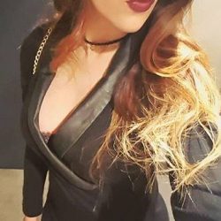 Alanya Fetiş Yapan Sınırsız Escort Bayan Dilde